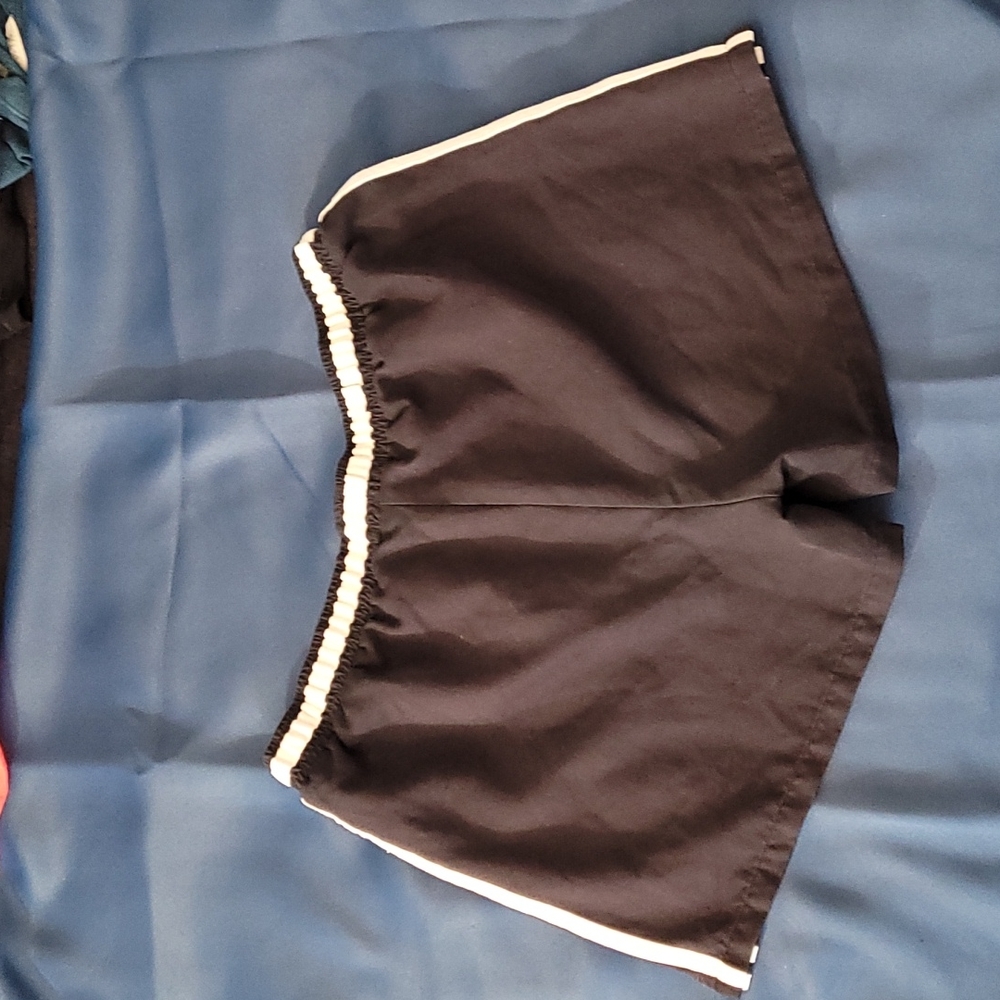 Men short - Picture 2 of 2